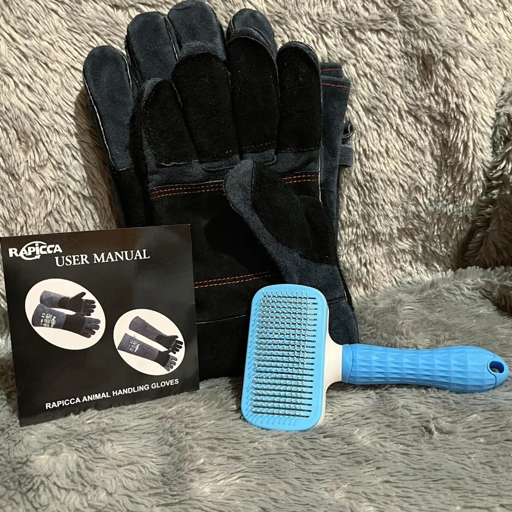 Rapicca Leather Animal Handling Gloves and Self Cleaning Animal Hair Brush
